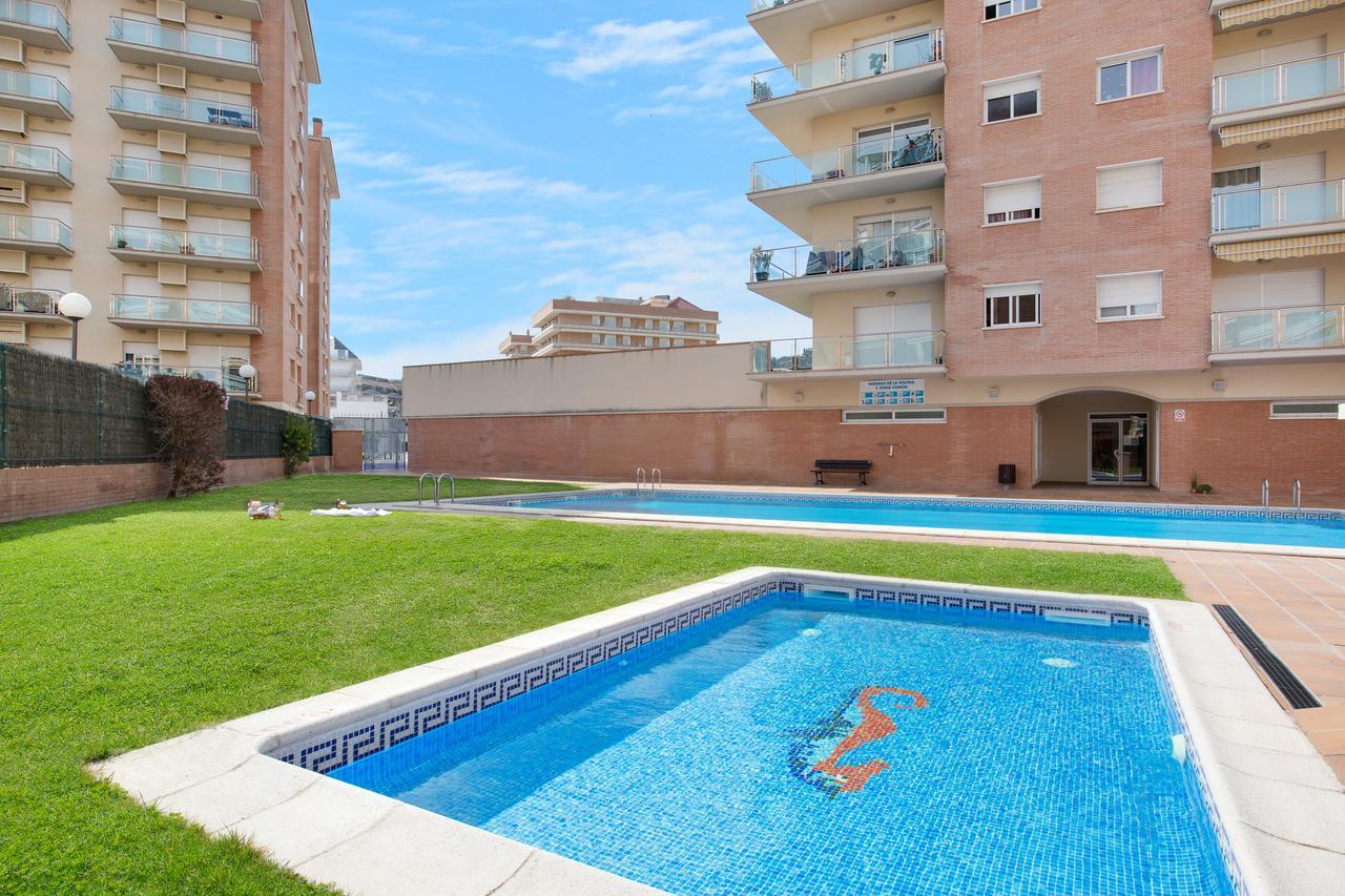 Europa Square Apartment Σάντα Σουζάνα Εξωτερικό φωτογραφία