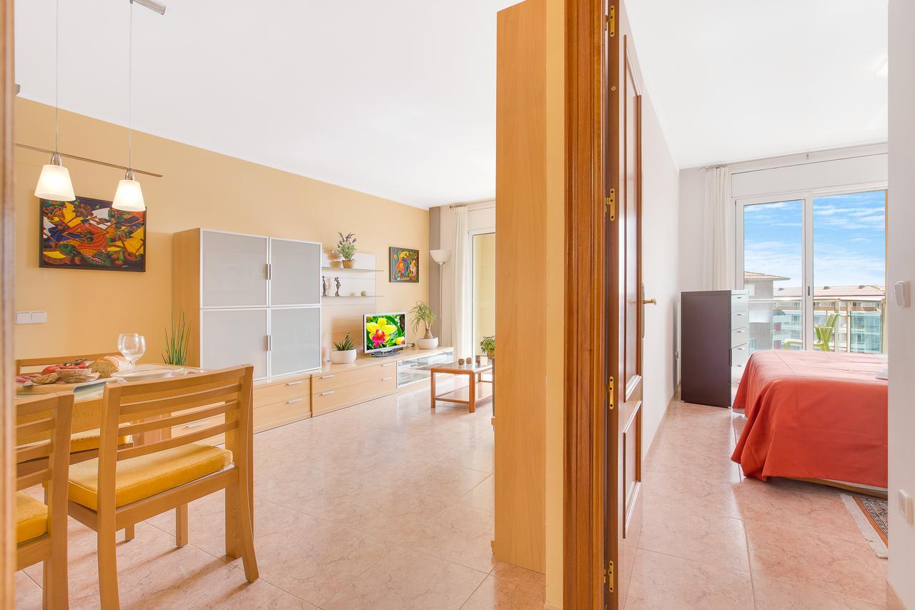 Europa Square Apartment Σάντα Σουζάνα Εξωτερικό φωτογραφία